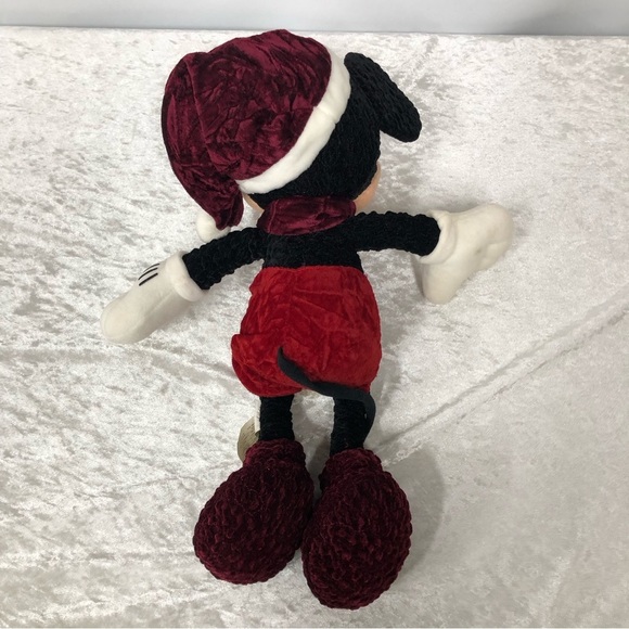 Walt Disney Store Mickey Mouse Christmas Velvet Cape Plush Stuffed Animal 1999 - Picture 4 of 13